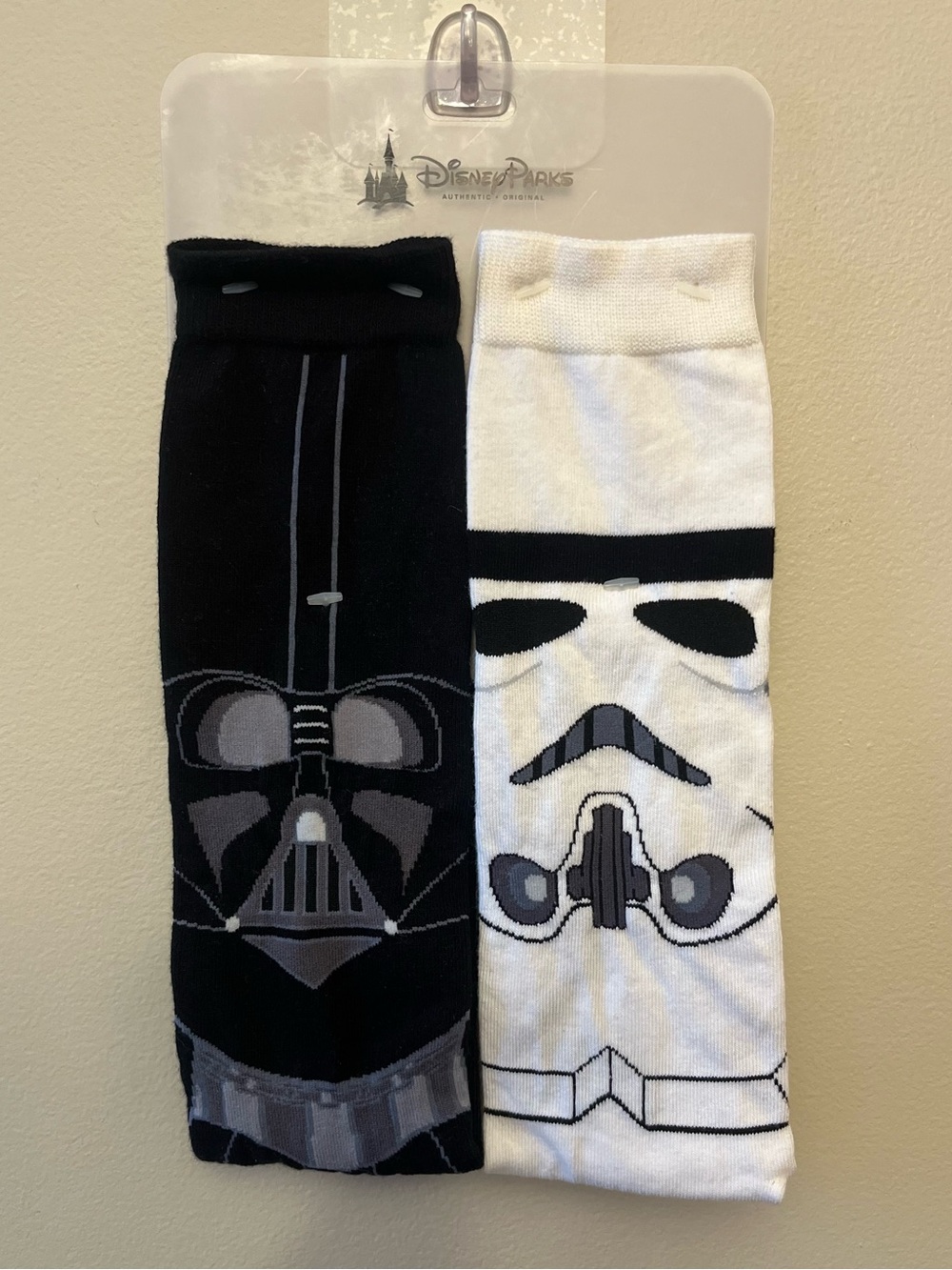 NWT Disney Parks Star Wars Darth Vader & Stormtrooper Mismatched Crew Socks